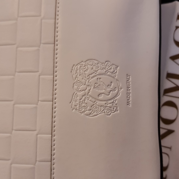 14KT Gold Plated Italian Bruno Magli Leather Woven Embossed Tote NWTs and Duster - Picture 10 of 11